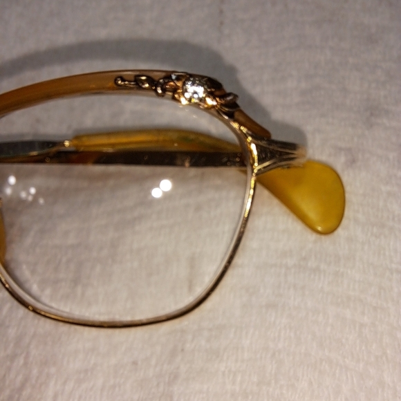 Vintage women's glasses - Picture 6 of 6